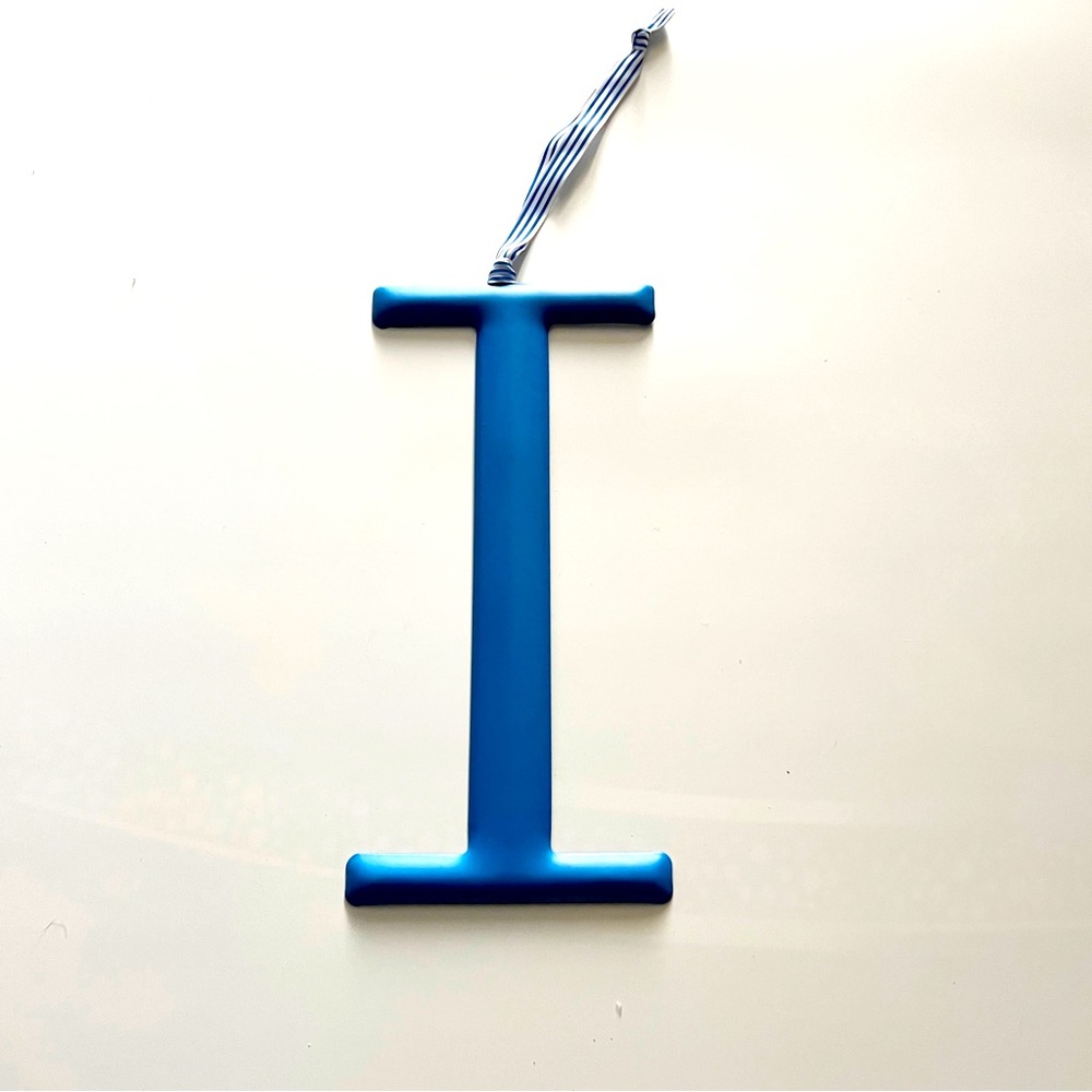 Letter “I” Decor - Blue Lightweight Metal